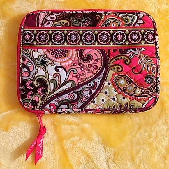 VERA BRADLEY Other - NWOT! VERA BRADLEY TABLET COVER